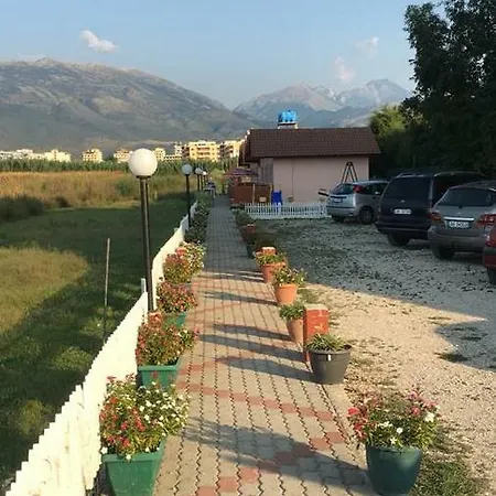 Kabina Plazhi Hébergement de vacances *