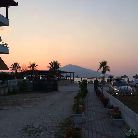 Kabina Plazhi